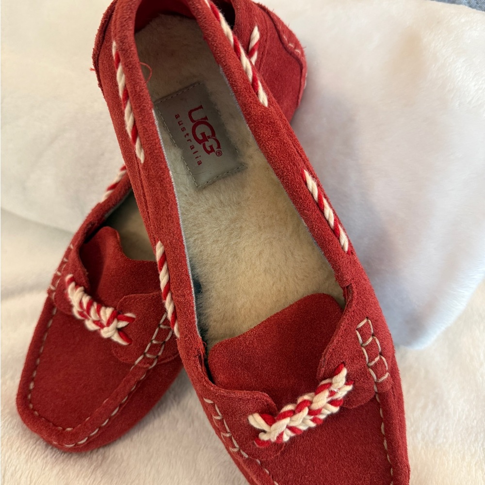 UGG slippers Women Size 8 Red Moccasin Shoes NWOT